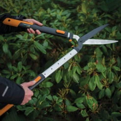 Fiskars SmartFit Teleskop Heckenschere -Bestes Gartengeräte Geschäft 0920300643 SmartFit Teleskop Heckenschere HS86 3 107024
