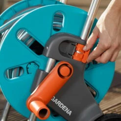 Schlauchwagen AquaRoll S, Gardena, Schlauchlängen Bis 15 M -Bestes Gartengeräte Geschäft 0930200441 Schlauchwagen Aqua Roll S Set kpl mit 20m Schlauch und Systemteilen 3 61598