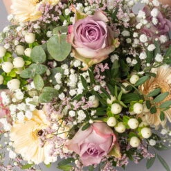 Blumenstrauß 'Venedig' Inkl. Gratis Grußkarte -Bestes Gartengeräte Geschäft 1110600096 strauss venedig setting 1 121233