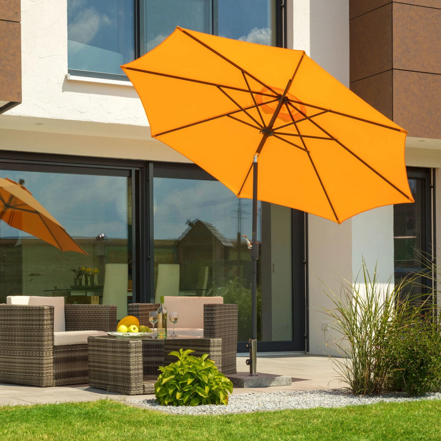 Mittelstockschirm 'Harlem', Ø Ca. 270 Cm 1 Mittelstockschirm 'Harlem', Ø Ca. 270 Cm