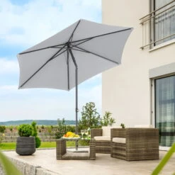 Mittelstockschirm 'Sevilla', Ø Ca. 270 Cm